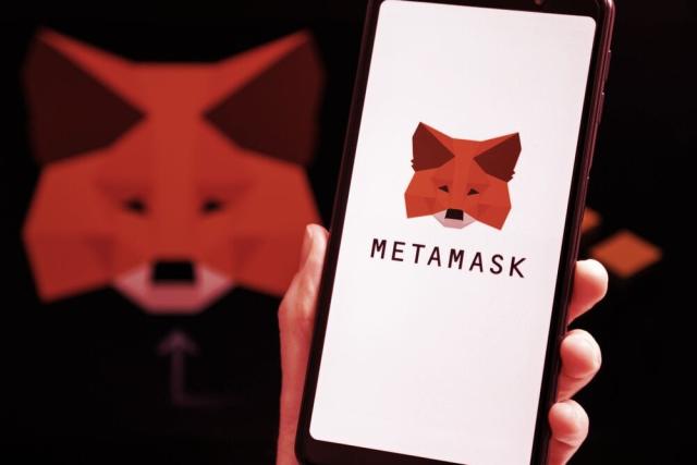 MetaMask Pushes Against Apple Tax, Ready to Dump Apple Eco