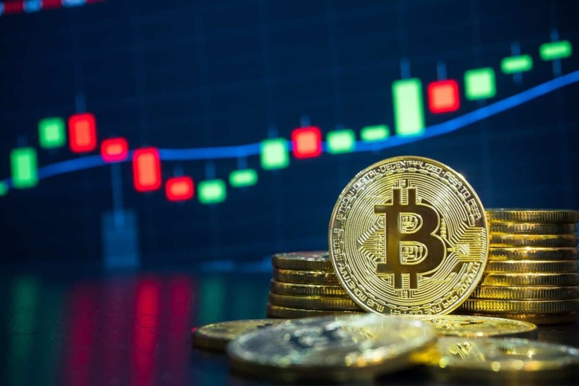 Bitcoin Price To Fall Below $25K In May, Predicts Peter Brandt