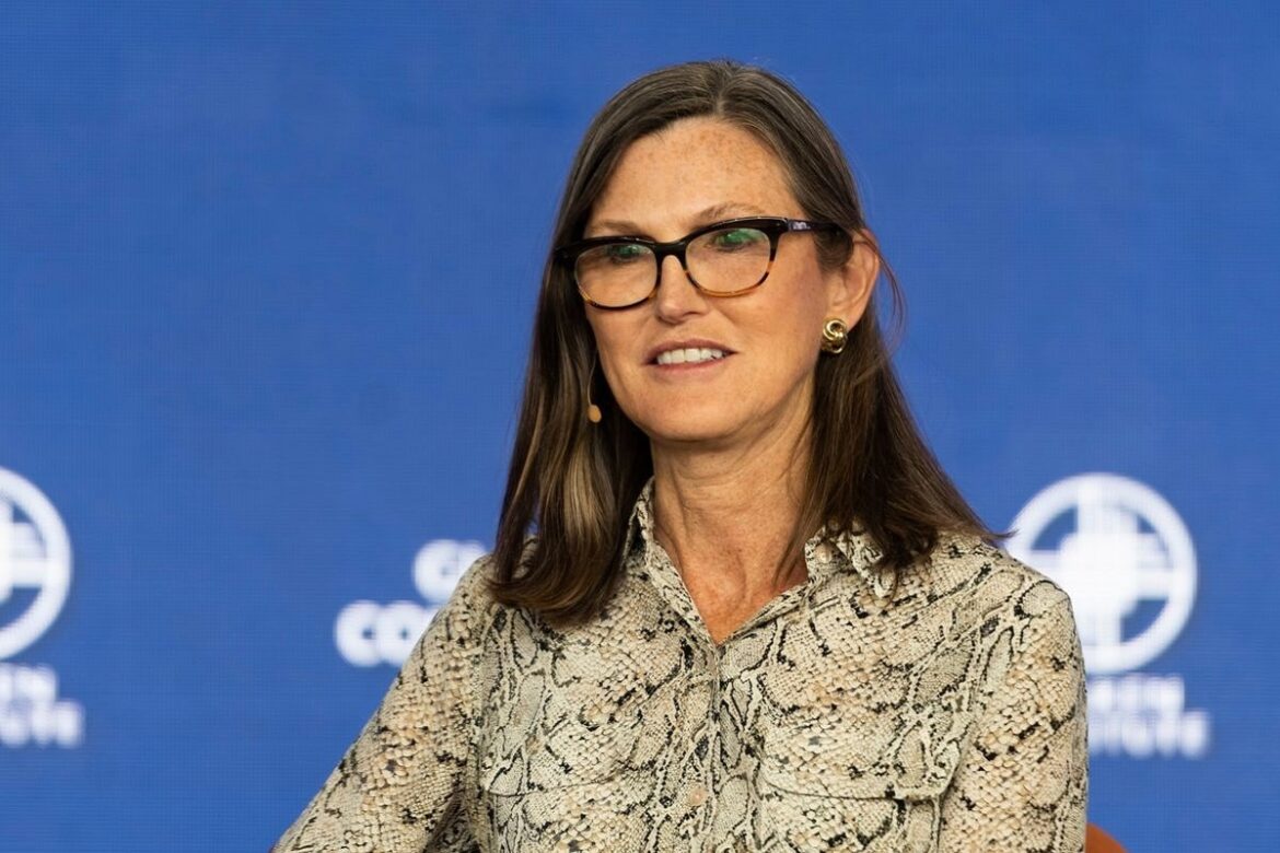Cathie Wood Bullish On Bitcoin, Investing Heavily In Coinbase And Tesla
