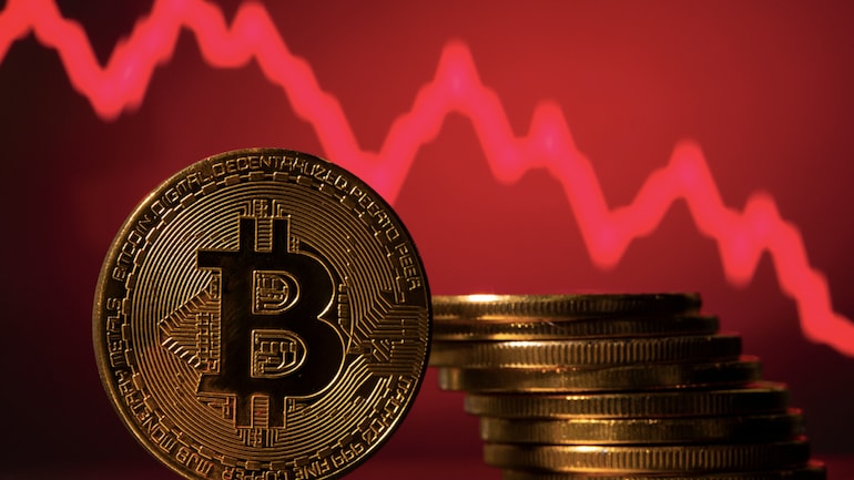 Bitcoin Price Tanks Under $29,000, Will It Regain $30,000 Soon?