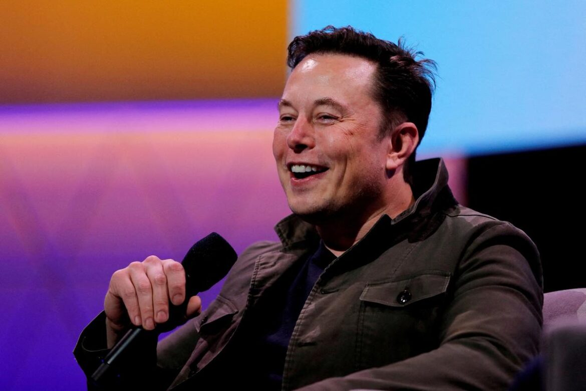 Why Elon Musk Already Has An Edge In AI Race