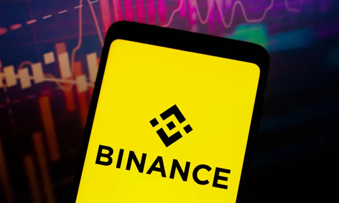 Binance Cuts Ties with Advance Cash Over Ruble Transactions